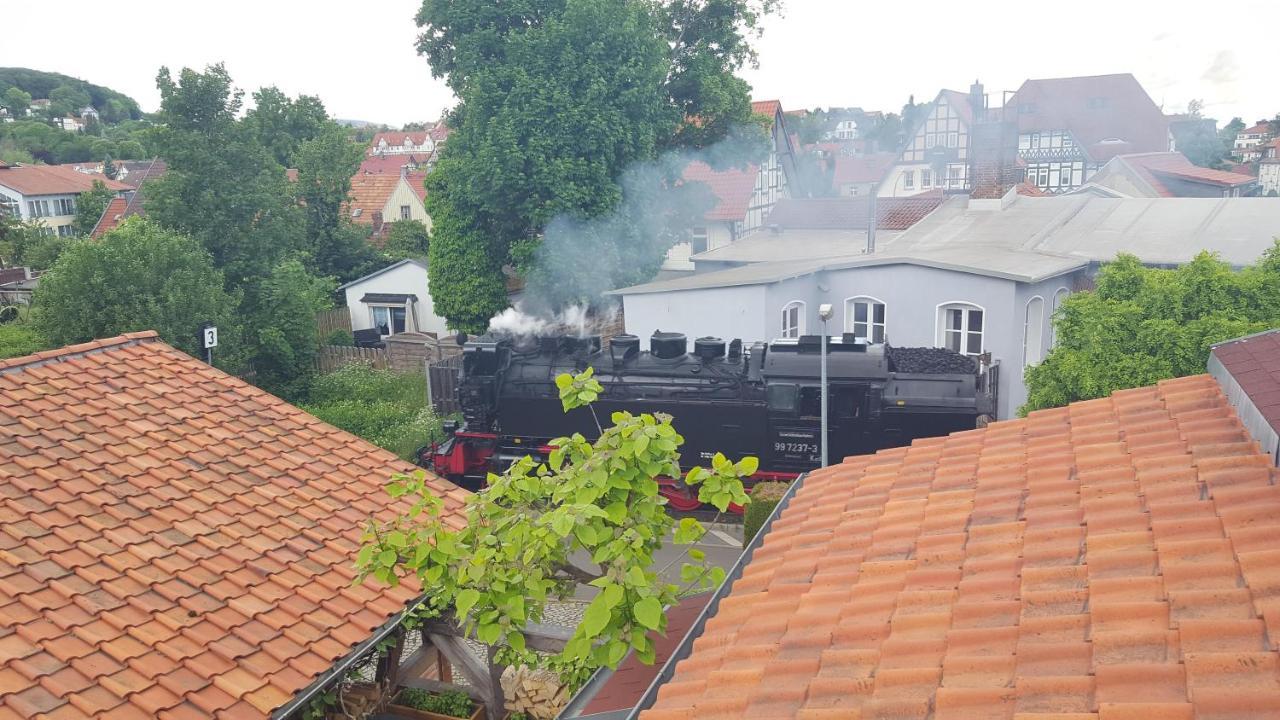 Ferienwohnung An Der Malzmuehle แวร์นิกโกโรเดอ ภายนอก รูปภาพ